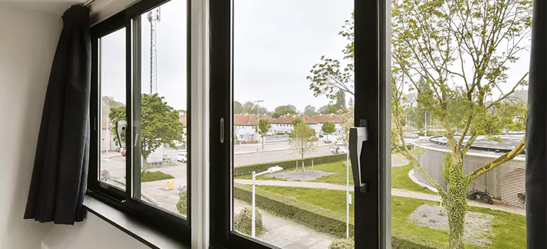 Aluminum End Vent Slider Windows in Craig Henry, Ontario