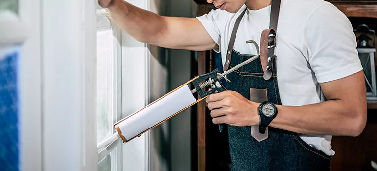 Window Caulking Contractor in Hearts Desire, ON